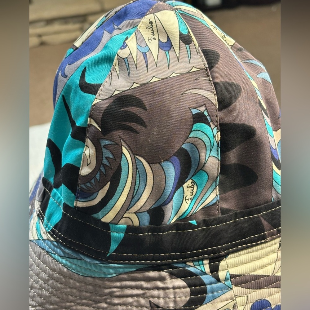 Emilio Pucci Multicolor Patterned Bucket Hat - Picture 3 of 7
